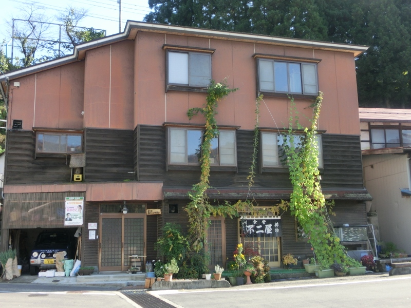 奥会津　金山町　春よこい　熊　蜂蜜　昭夫　ハニー　ヌーボ　映画　ドキュメンタリ－　ホテルハマツ　日本ミツバチ　スイーツ　上映会